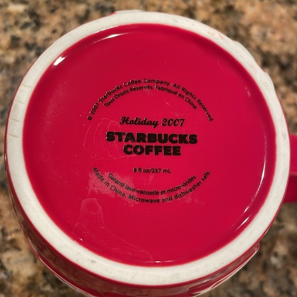 Starbucks Mug Holiday Xmas 2007 red penguin snowman trees snowflakes VGUC - Picture 5 of 5